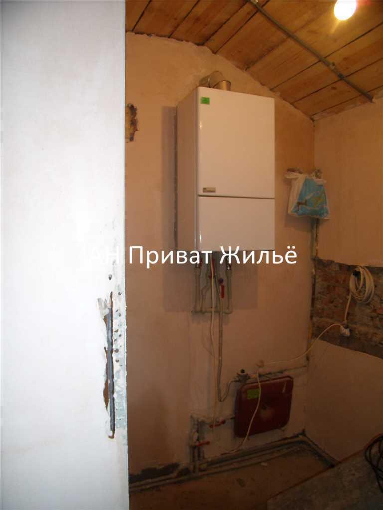 Будинок — Центр