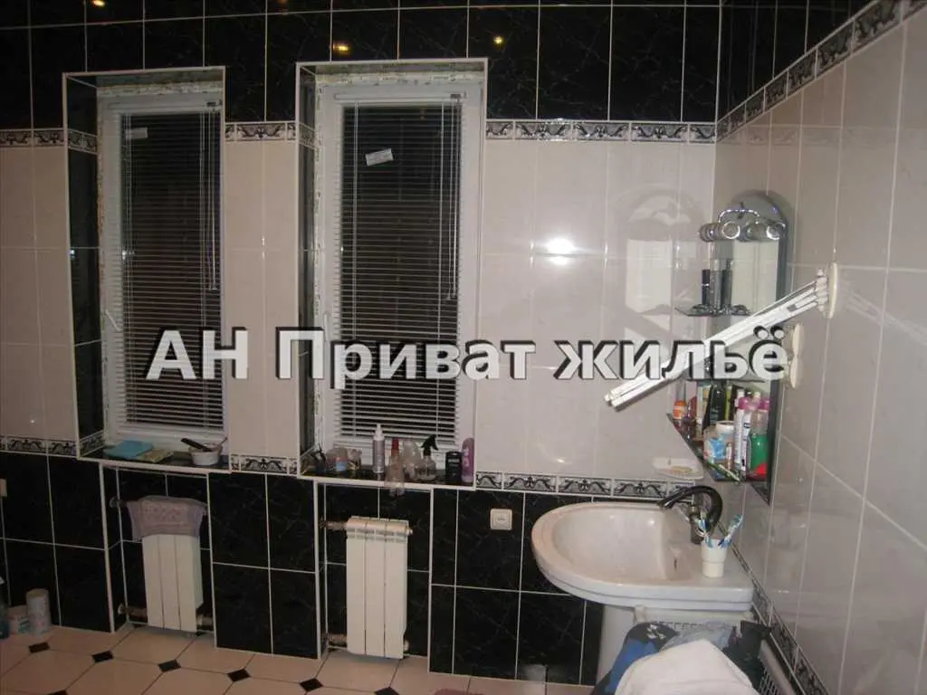 Будинок — Вороніна / Затишне