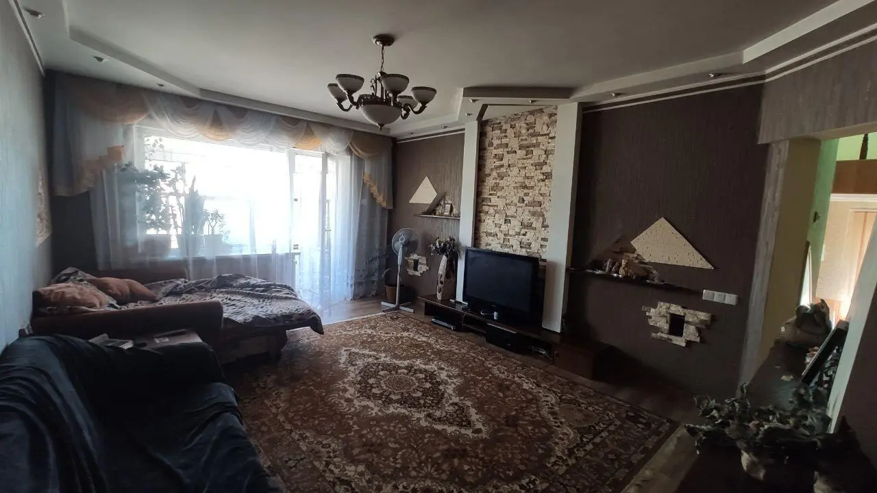 Будинок — Тахтаулове
