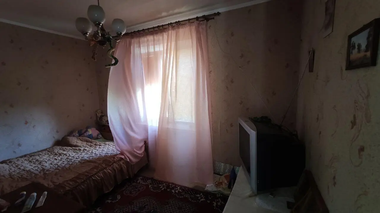 Будинок — Тахтаулове