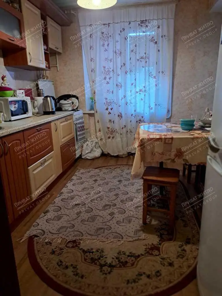 Квартира · 3 кімнати — Зигіна