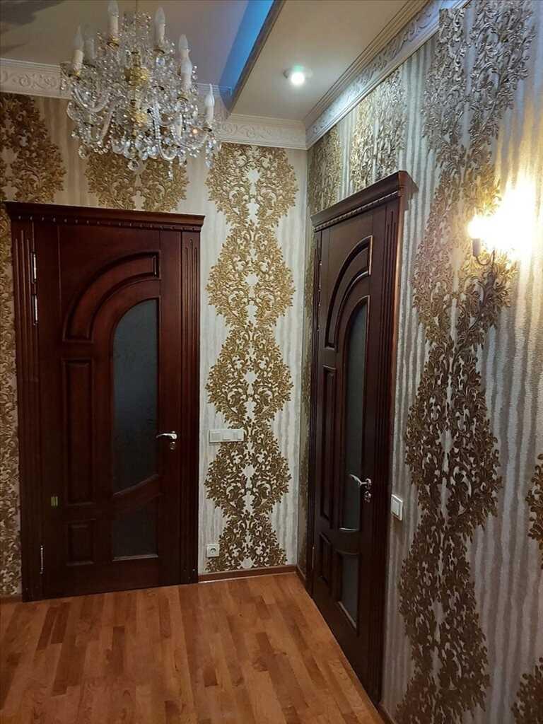 Квартира · 2 кімнати — Центр