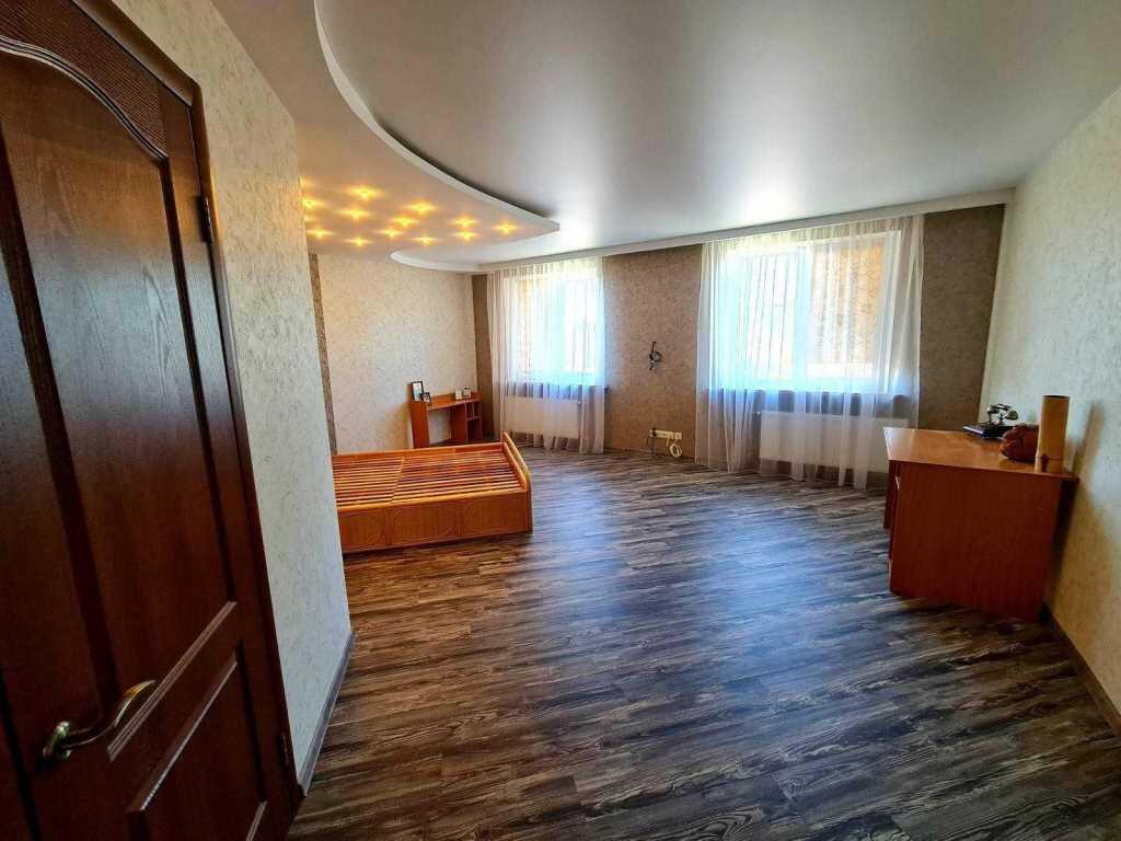 Будинок — Рибці