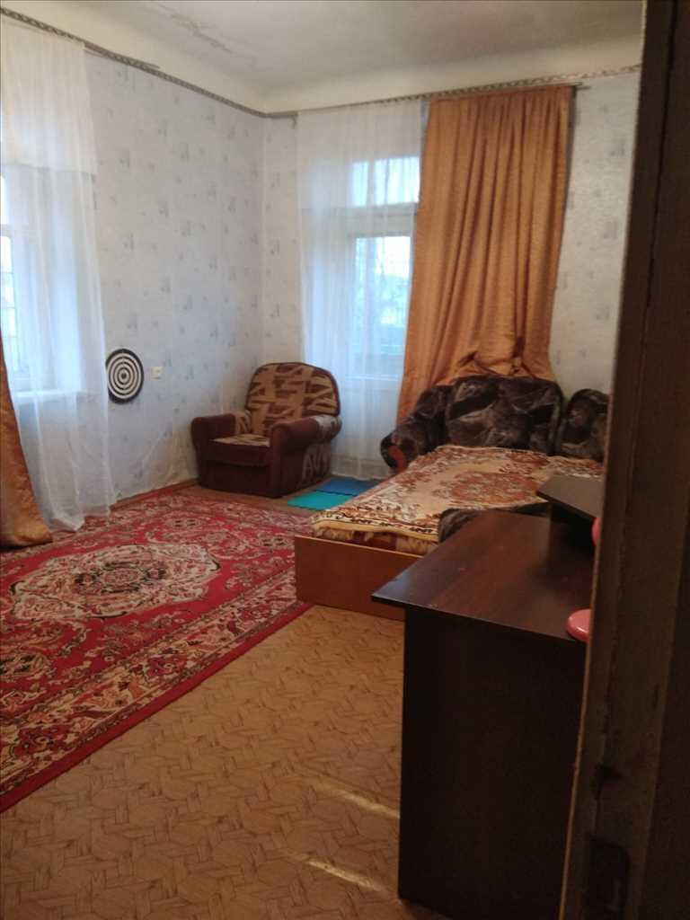 Квартира · 3 кімнати