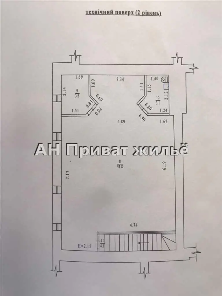 Квартира · 4+ кімнати — Центр