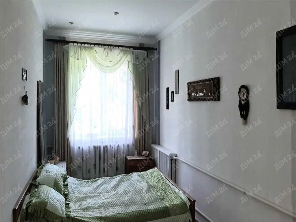 Будинок — Тахтаулове