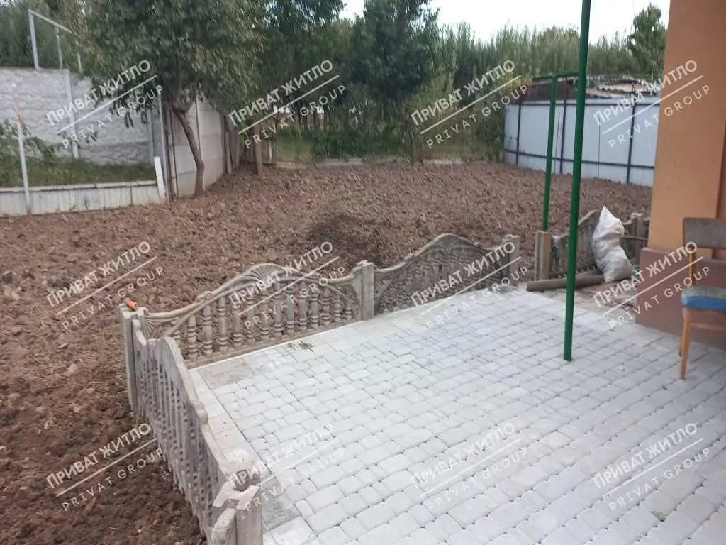 Будинок — Супрунівка