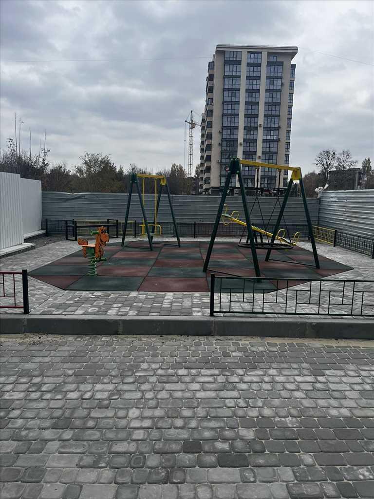 Квартира · 2 кімнати — Алмазний