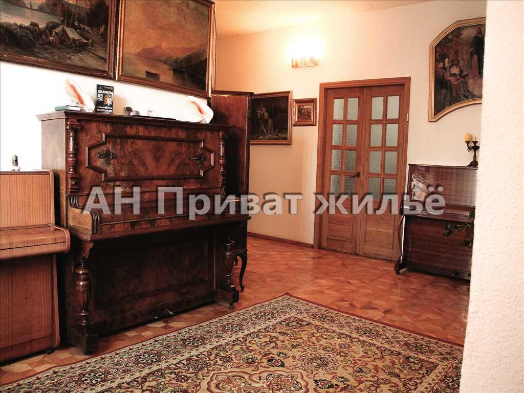 Будинок — Розсошенці