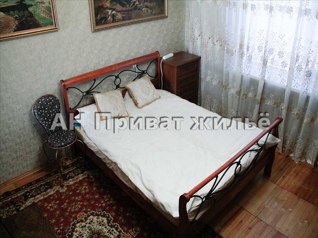 Будинок — Розсошенці