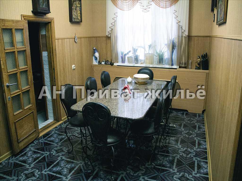 Будинок — Розсошенці