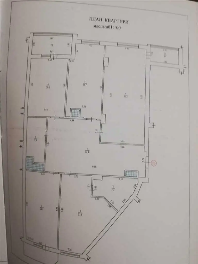Квартира · 4+ кімнати
