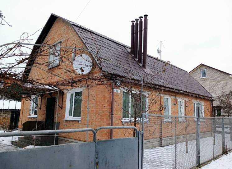 Будинок — Монастирська Гора