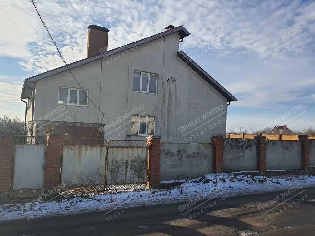 Будинок — Гожули