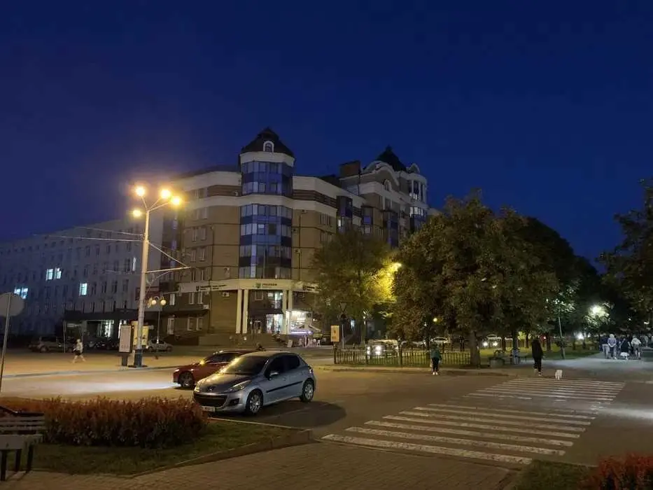 Квартира · 3 кімнати