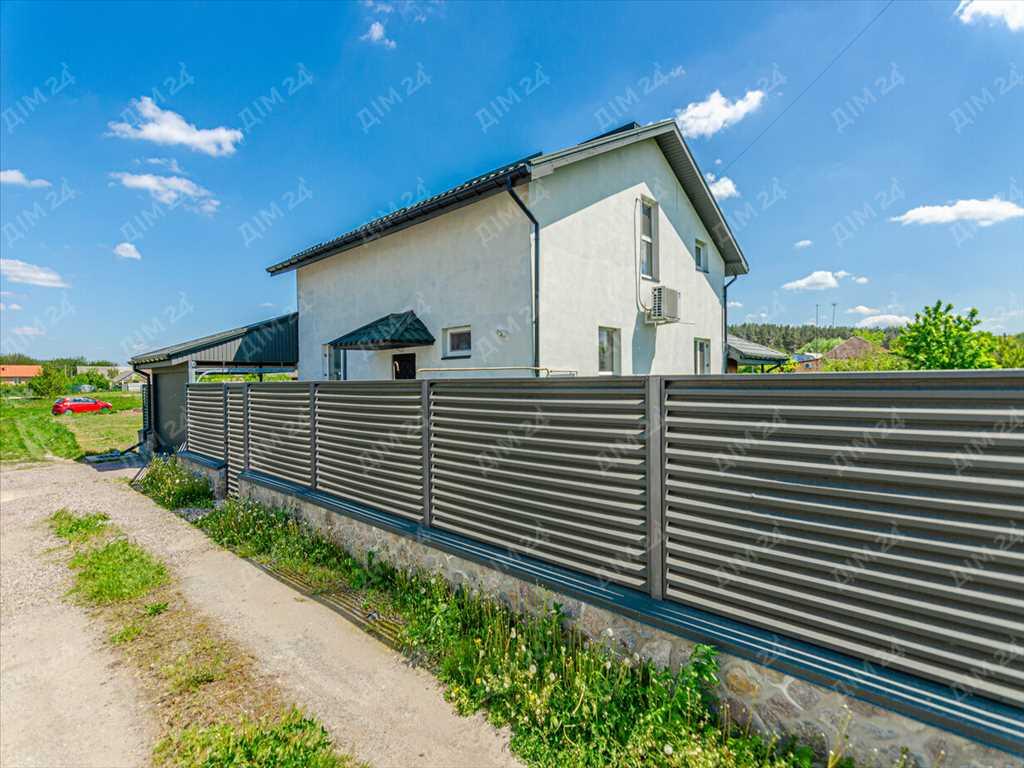 Будинок — Вакуленці