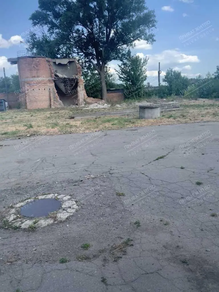 Комерція — Кобищани