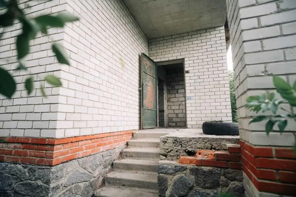 Будинок — Яківці