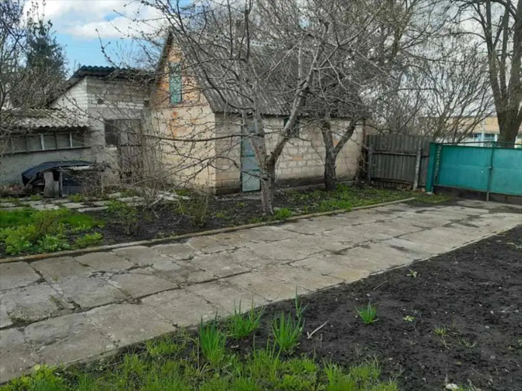 Будинок — Чутове