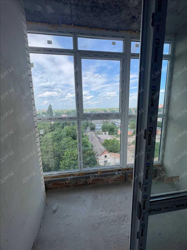 Квартира · 3 кімнати — Алмазний
