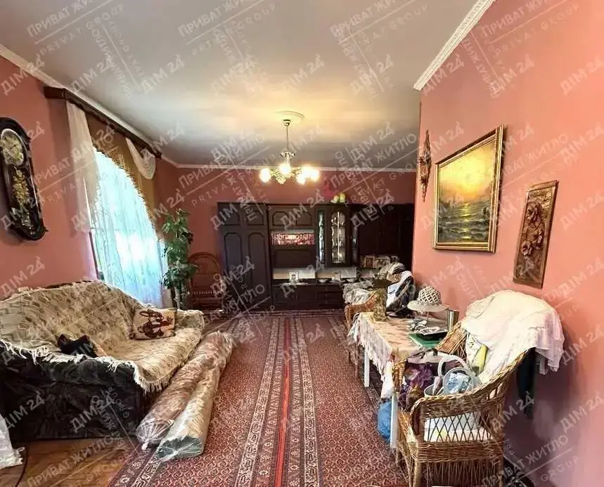 Будинок — Монастирська Гора