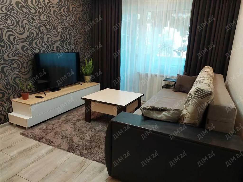 Квартира · 3 кімнати
