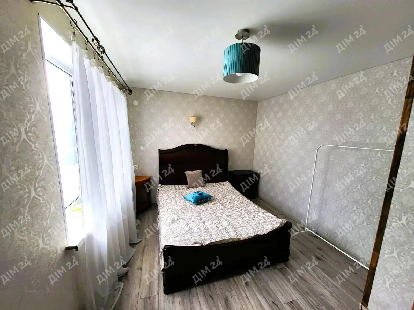 Квартира · 2 кімнати — Зигіна