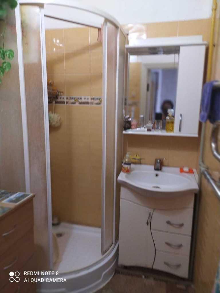 Квартира · 3 кімнати — Центр
