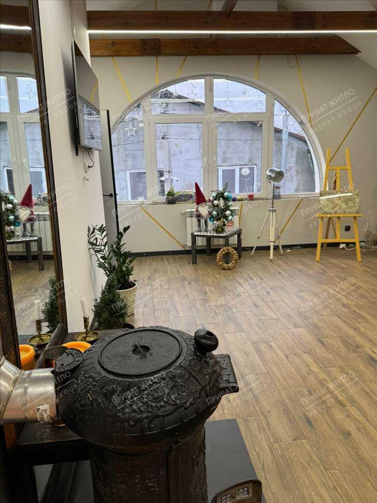 Квартира · 3 кімнати