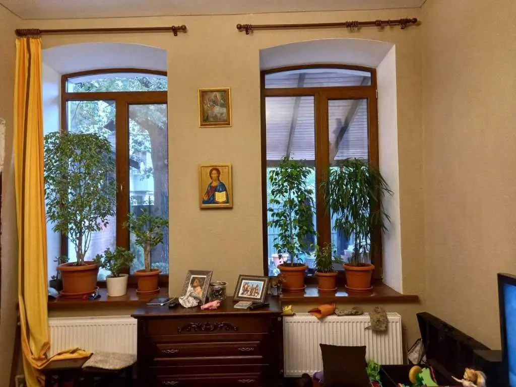 Квартира · 2 кімнати — Центр
