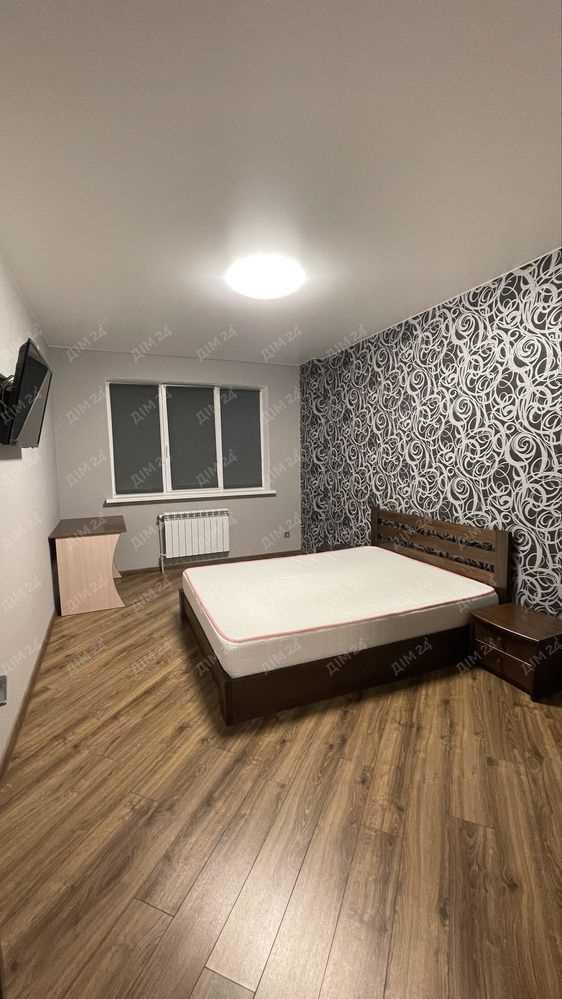 Квартира · 3 кімнати — Розсошенці