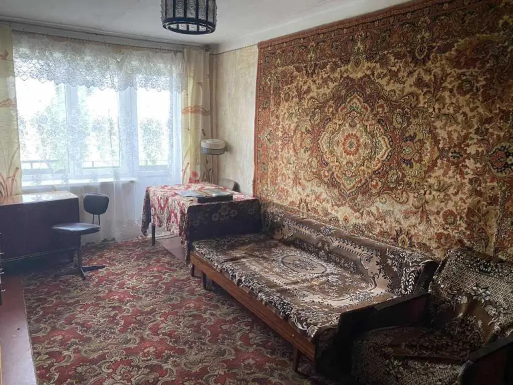 Квартира · 3 кімнати — Біологічне