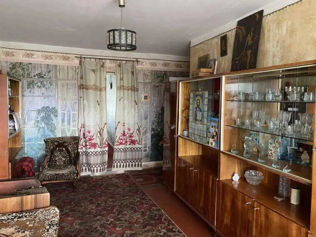 Квартира · 3 кімнати — Біологічне