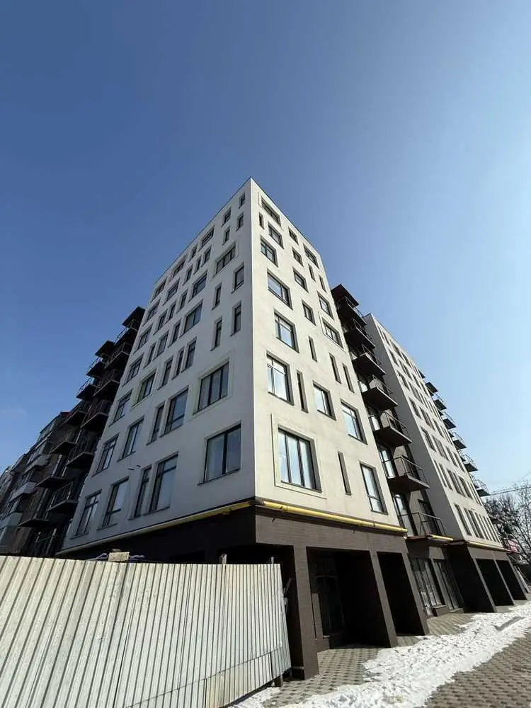 Квартира · 3 кімнати