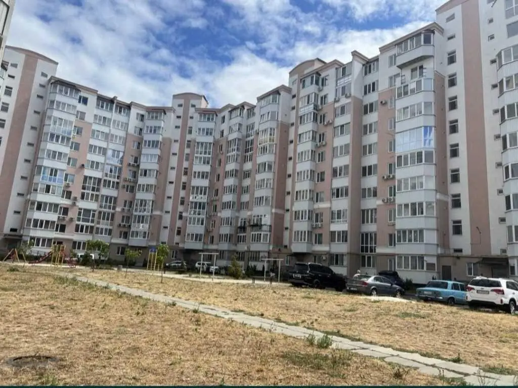 Квартира · 3 кімнати