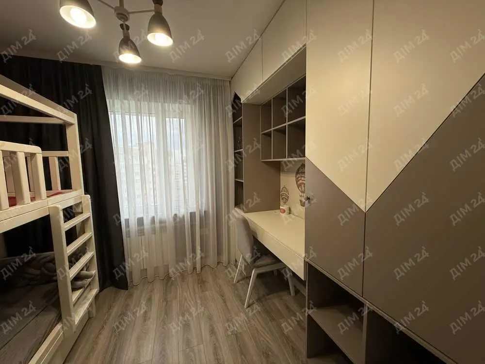Квартира · 3 кімнати