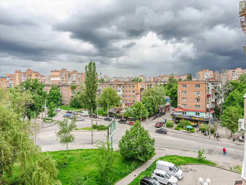 Квартира · 3 кімнати