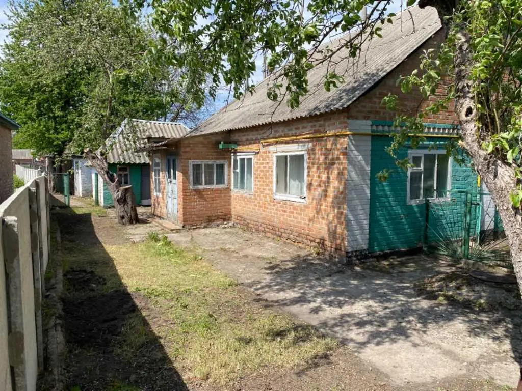 Будинок — Новоселівка