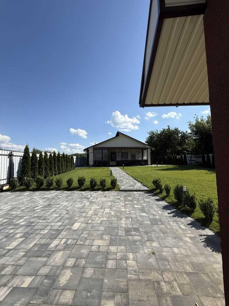 Будинок — Петрівка