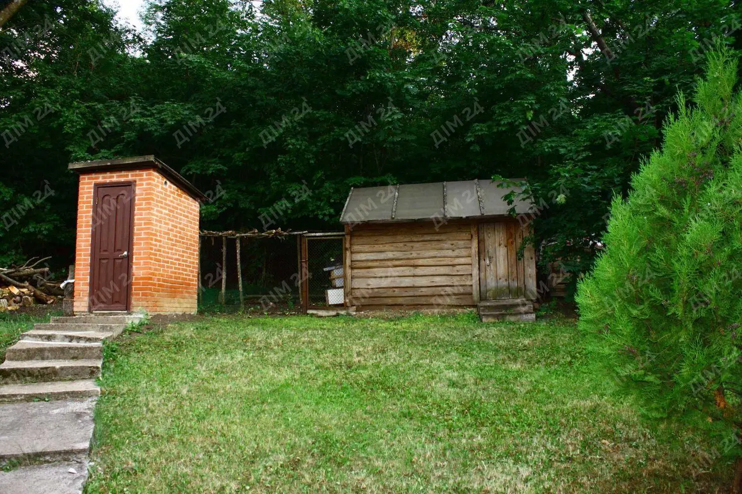 Будинок — Петрівка