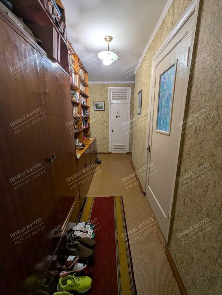 Квартира · 2 кімнати — Центр