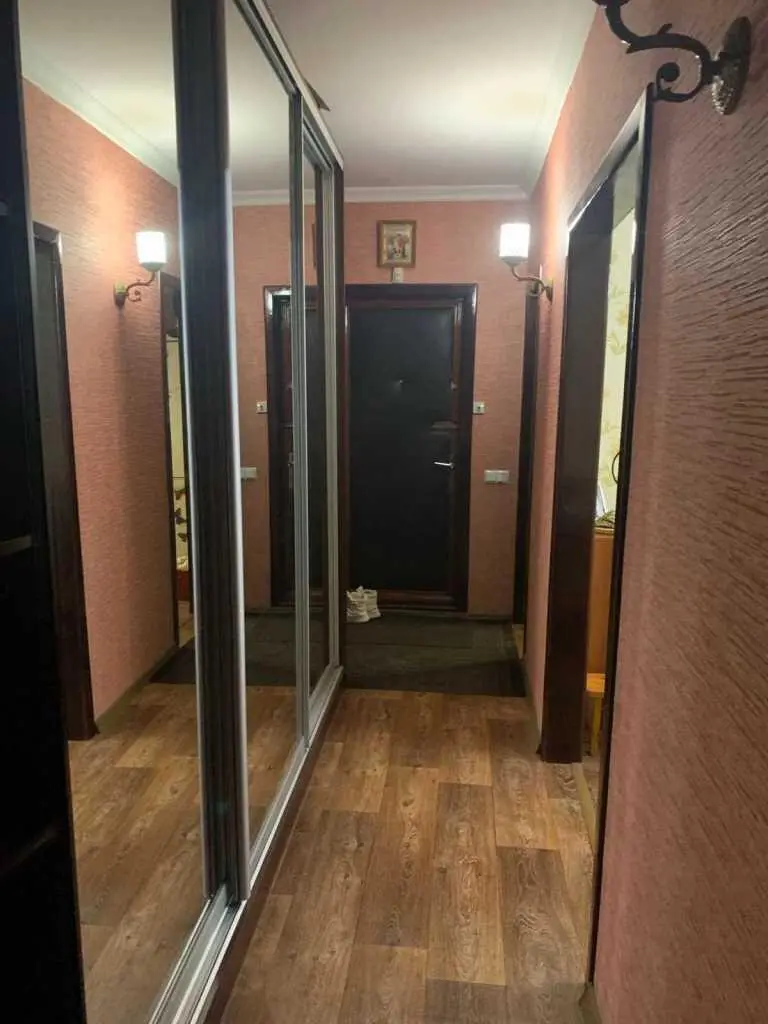 Квартира · 3 кімнати