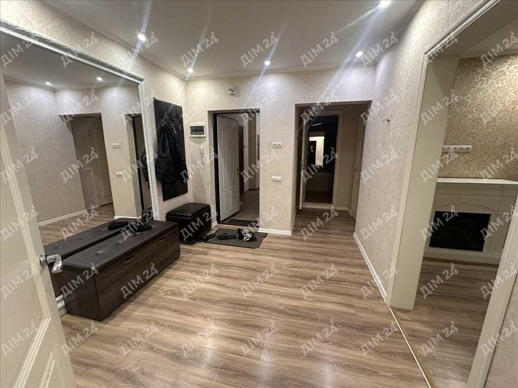 Квартира · 3 кімнати — Боженка