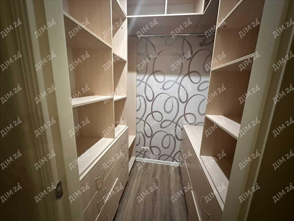 Квартира · 3 кімнати — Боженка