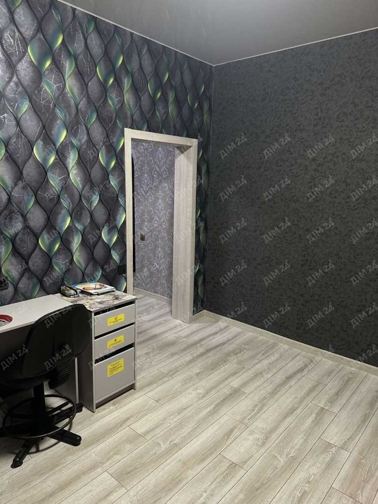 Квартира · 3 кімнати