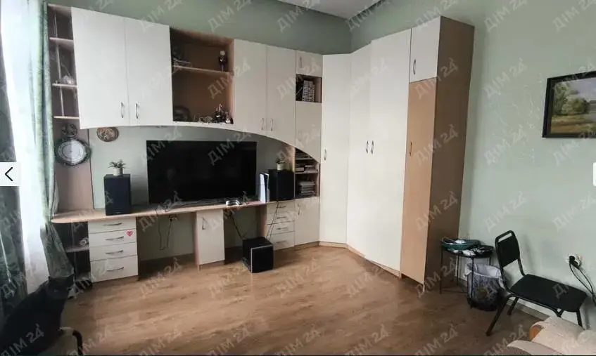 Будинок — Стадіон Ворскла