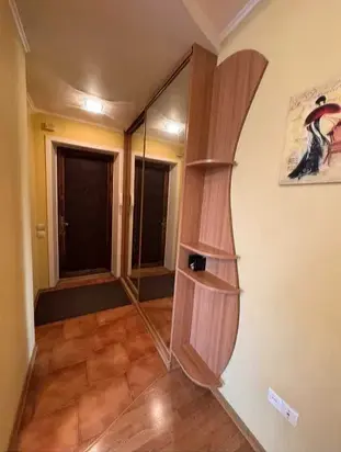 Квартира · 3 кімнати — Інститут зв`язку