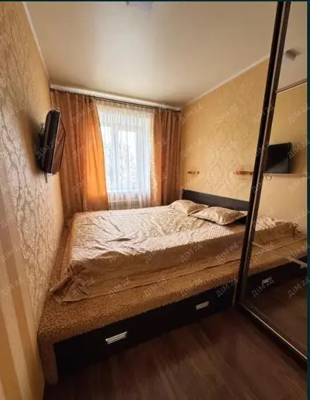 Квартира · 3 кімнати — Поділ