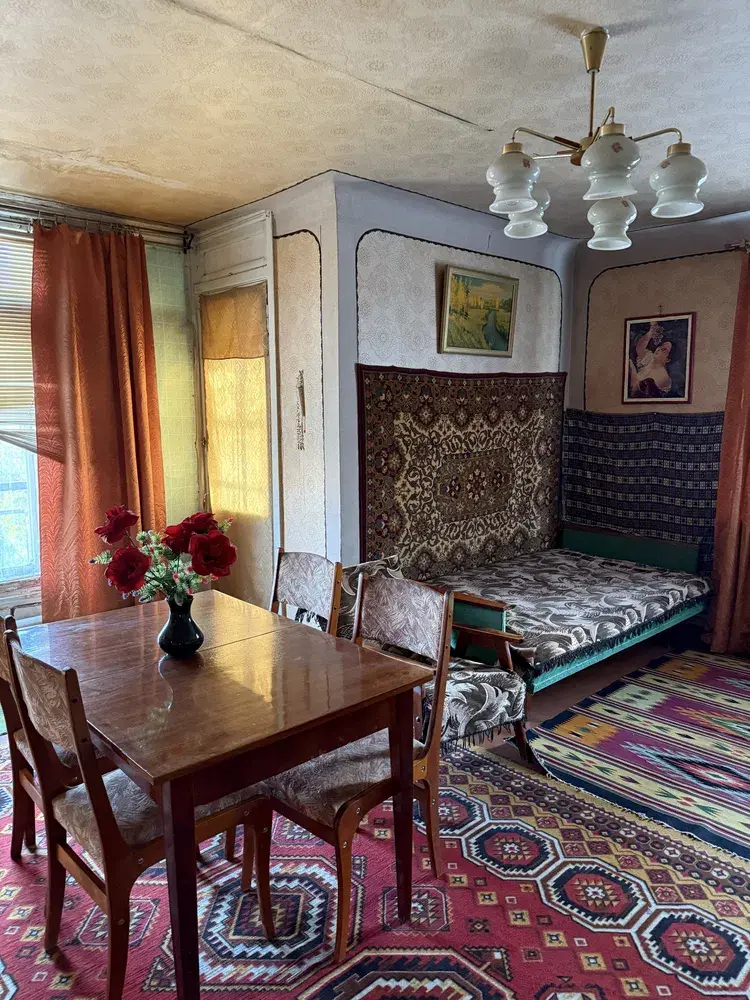 Квартира · 3 кімнати — Поділ