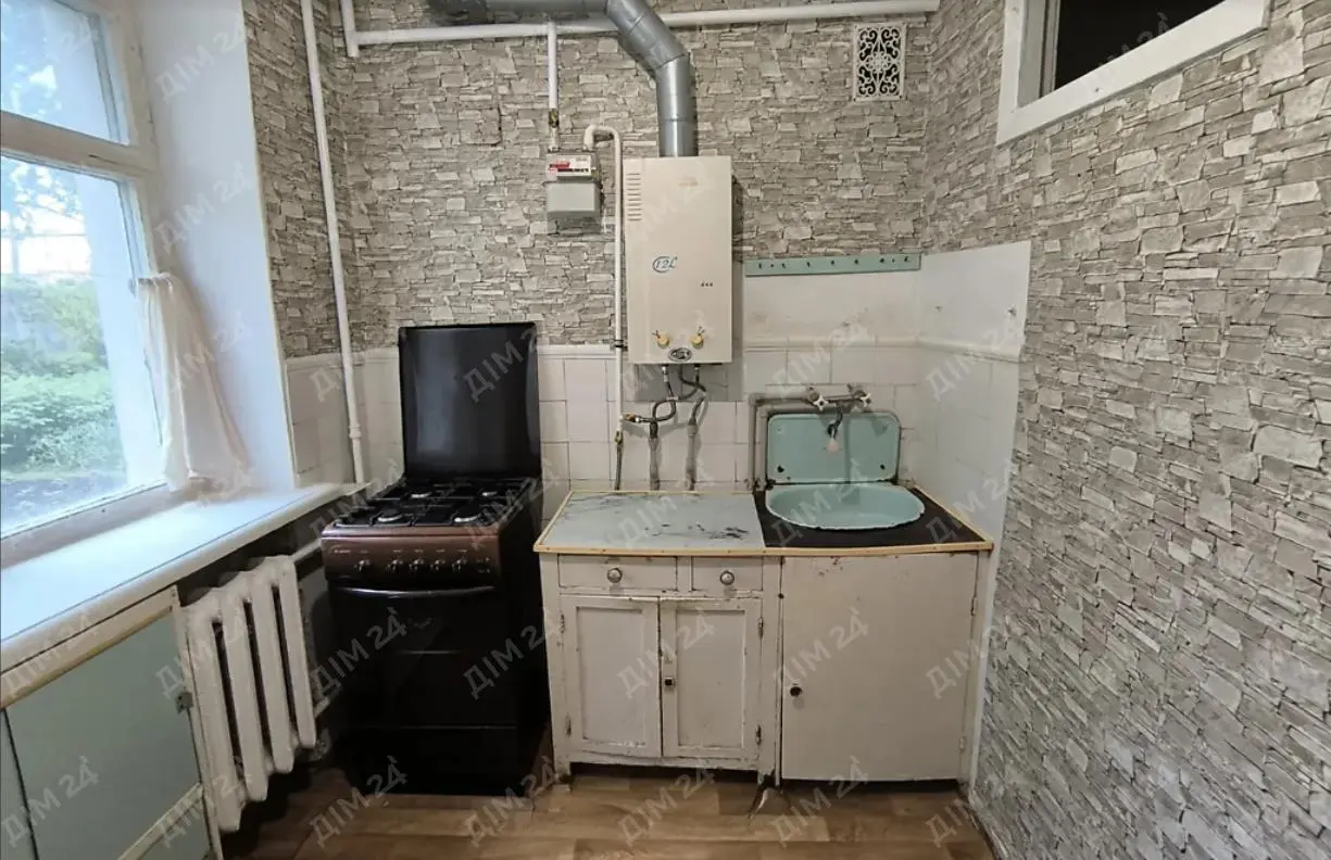 Квартира · 3 кімнати